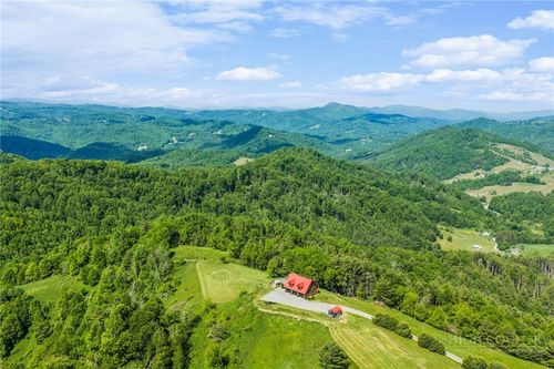 962 Hawks Roost Trl, Vilas, NC, 28692-9808 | Card Image