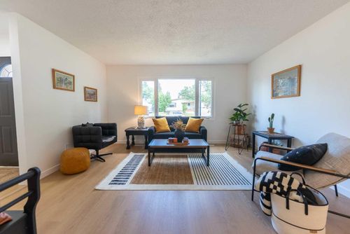 29 Anquetel St, Red Deer, AB, T4R1G6 | Card Image