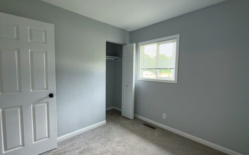 1516 Mattis Ave, Champaign, IL, 61821-1815 | Card Image