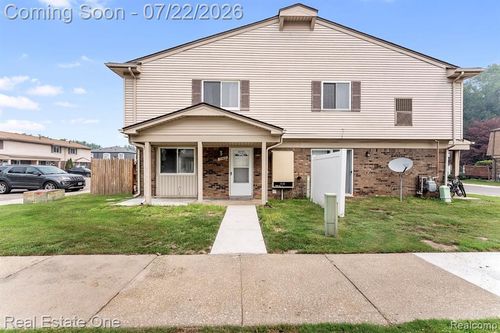 15588 Dupage Blvd, Taylor, MI, 48180-6021 | Card Image