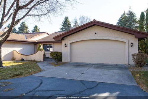e-8 Fiesta Court, APPLETON, WI, 54911 | Card Image