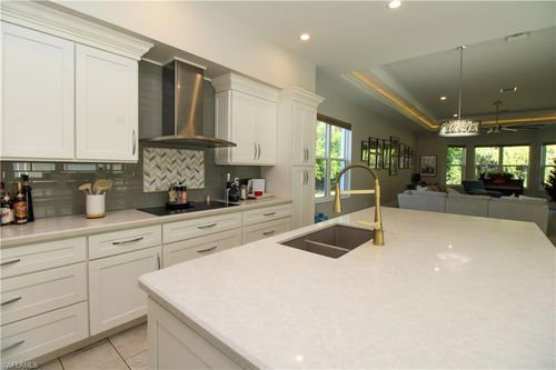 6184 Whitaker Rd, Naples, FL, 34112-2966 | Card Image