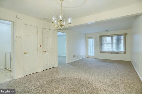 610 Pine St, HAMBURG, PA, 19526-8195 | Card Image