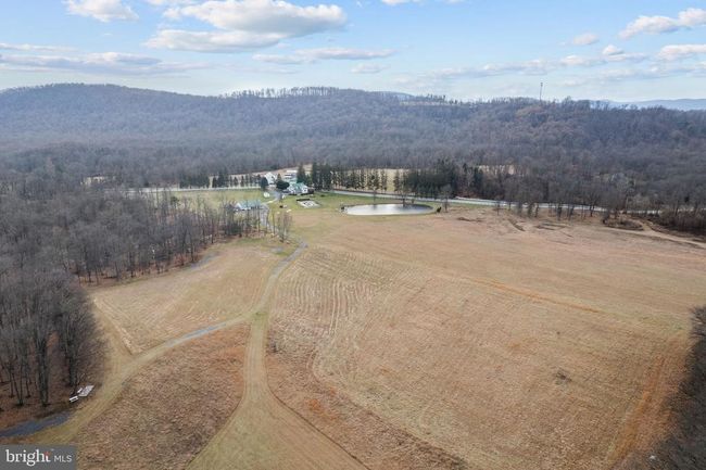767 Pinetown Rd, Home with 4 bedrooms, 5 bathrooms and null parking in LEWISBERRY PA | Image 11