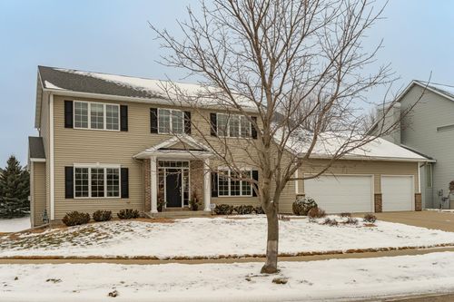 2053 Century View Ln Ne, Rochester, MN, 55906-7702 | Card Image