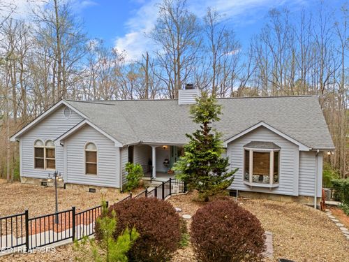12 Wessex Ct, Crossville, TN, 38558-2709 | Card Image