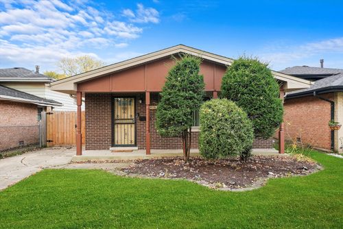 14116 S Hoxie Ave, Burnham, IL, 60633-2125 | Card Image
