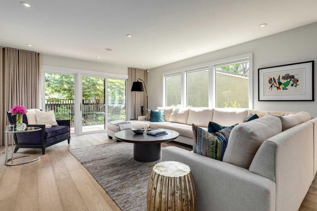 841 Rideau Road Sw, House other with 3 bedrooms, 3 bathrooms and 4 parking in Calgary AB | Image 4