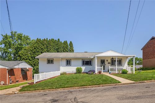 208 Fairlawn Blvd, Zelienople, PA, 16063-1414 | Card Image