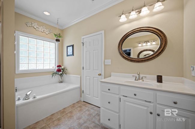 Primary bathroom | Image 29