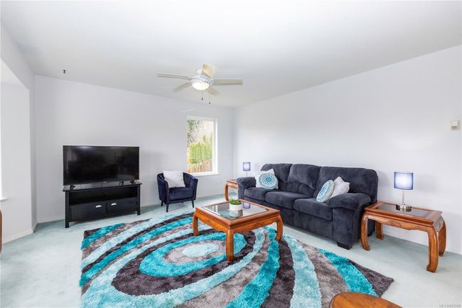 Living Room | Image 20
