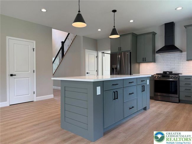 9858 Old 22, House other with 4 bedrooms, 4 bathrooms and null parking in Breinigsville PA | Image 30