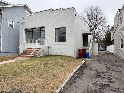 36 Franklin Ave, Nutley, NJ, 07110-3225 | Card Image