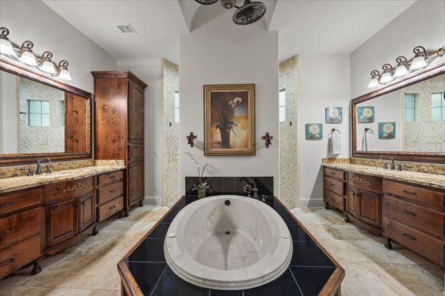 1704 White Rd, House other with 4 bedrooms, 5 bathrooms and null parking in Heath TX | Image 20