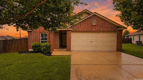 722 Wolfeton, New Braunfels, TX, 78130 | Card Image