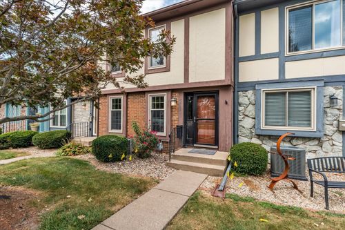 3727 31st Ave, Rock Island, IL, 61201-6548 | Card Image