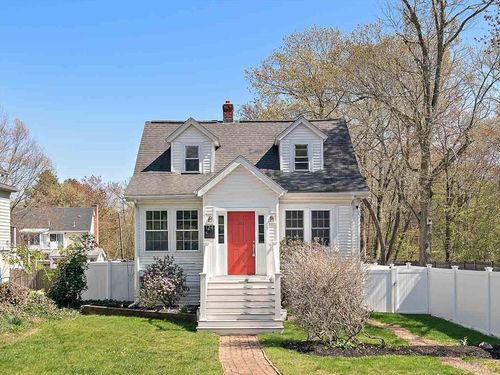 124 Gainsville Rd, Dedham, MA, 02026-5236 | Card Image