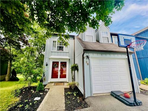 26 Monmouth Dr, Cranberry Twp, PA, 16066-5748 | Card Image