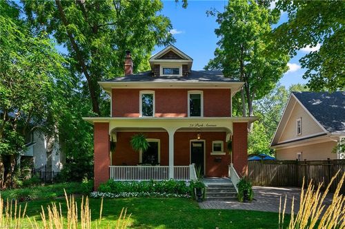 73 Park Ave, Oakville, ON, L6J3Y1 | Card Image