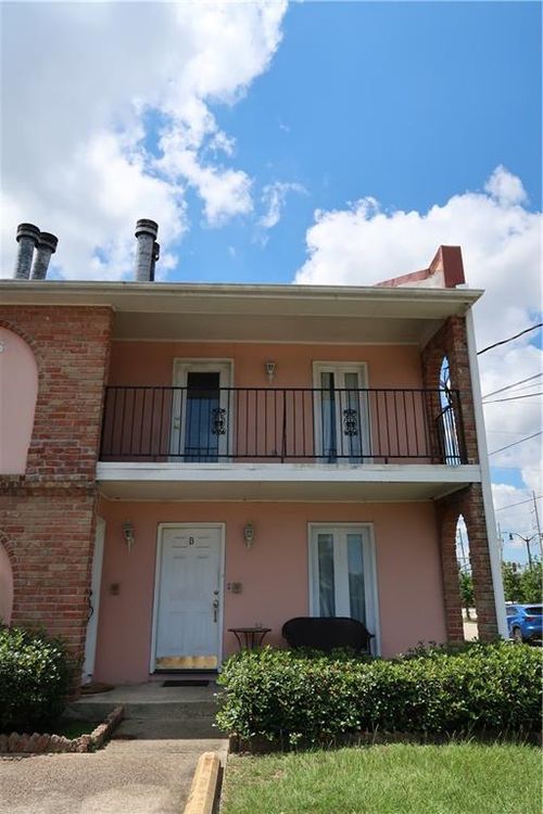 b-3416 W Esplanade Avenue, Metairie, LA, 70002 | Card Image
