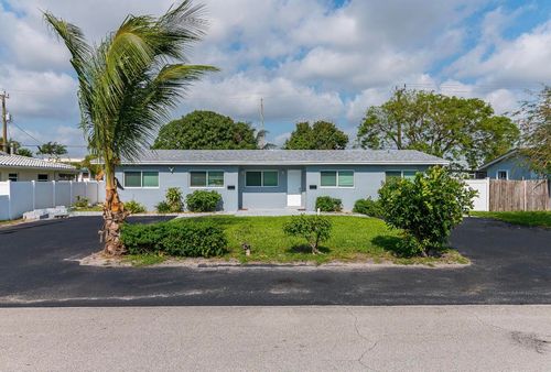b-2499 Ne 2nd Ave, Boca Raton, FL, 33431-7656 | Card Image