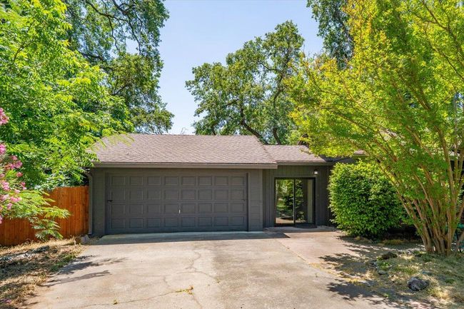 2551 S Waverly Ave, House other with 3 bedrooms, 2 bathrooms and null parking in Redding CA | Image 40
