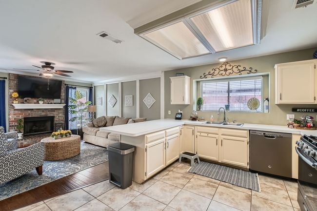 1628 High Pointe Ln, House other with 3 bedrooms, 2 bathrooms and null parking in Cedar Hill TX | Image 9