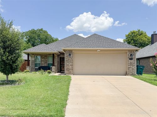 705 Blanton Dr, Sherman, TX, 75092-5405 | Card Image