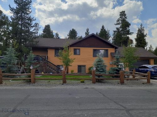 321 De Lacy Avenue, West Yellowstone, MT, 59758 | Card Image