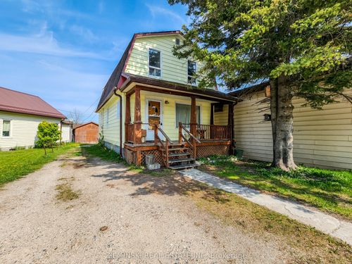 489 Ambridge Dr, Iroquois Falls, ON, P0K1E0 | Card Image