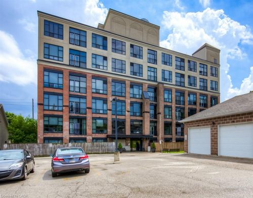 305-120 Mansion St, Kitchener, ON, N2H0A1 | Card Image
