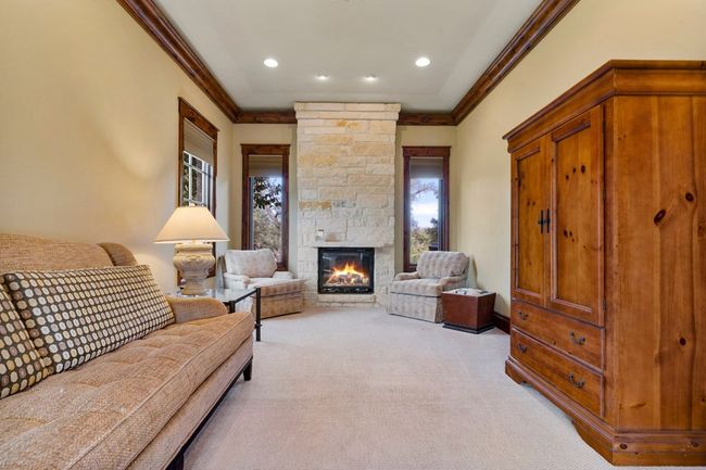 170 Goose Landing Way, Home with 5 bedrooms, 6 bathrooms and 3 parking in Harper TX | Image 29
