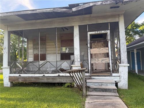 2005 Fairchild Street, Baton Rouge, LA, 70807 | Card Image