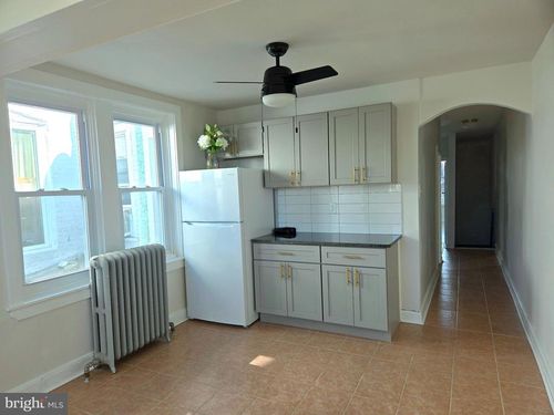 433 W Chew Ave, Philadelphia, PA, 19120-2355 | Card Image