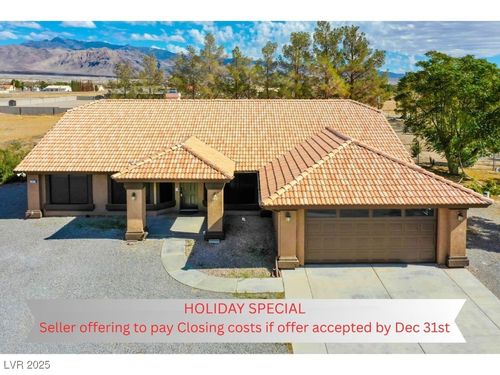 3051 S Rainbow Ave, Pahrump, NV, 89048-6423 | Card Image