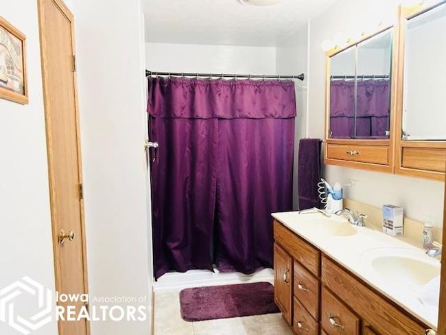 122 Horseshoe Dr, House other with 3 bedrooms, 3 bathrooms and null parking in Montezuma IA | Image 18