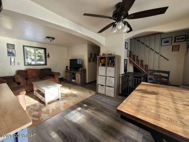 kitch to stairs 1 | Image 10