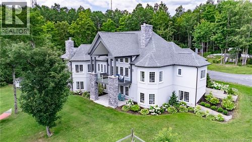 {{alt}} | Card Image