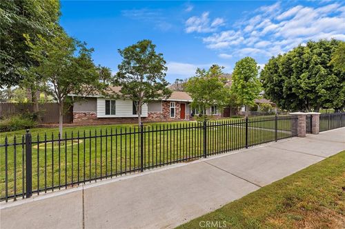 4574 Mission Inn Ave, Riverside, CA, 92501 | Card Image