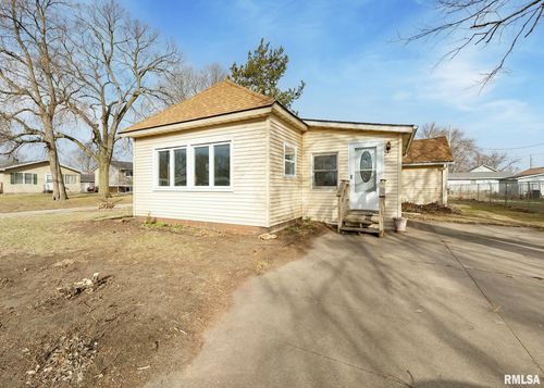 502 7th Ave, Camanche, IA, 52730-1806 | Card Image