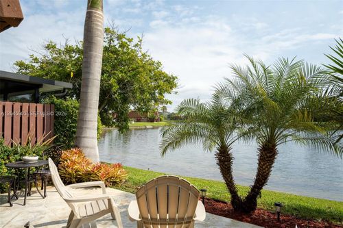 190-1222 Sw 120th Way, Davie, FL, 33325-3870 | Card Image