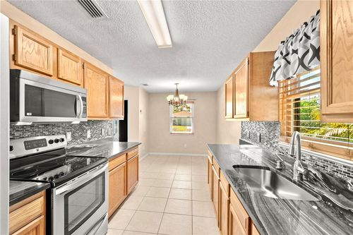 1190 12th Ct Sw, Vero Beach, FL, 32962-5461 | Card Image