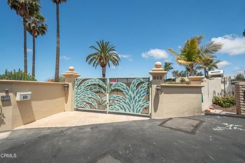 833 W Highland Dr, Camarillo, CA, 93010 | Card Image