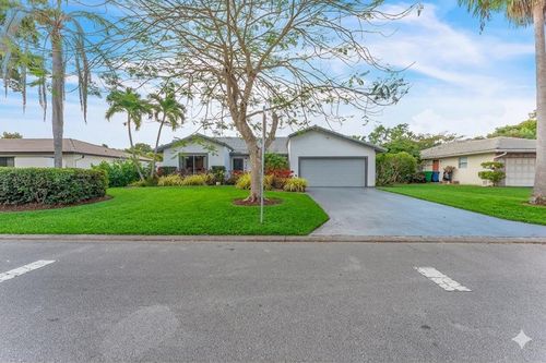 10734 Nw 20th Dr, Coral Springs, FL, 33071-4215 | Card Image