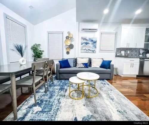 1-18825 Keeseville Ave, Saint Albans, NY, 11412-2333 | Card Image