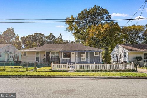 2010 Ray Leonard Rd, LANDOVER, MD, 20785-4225 | Card Image