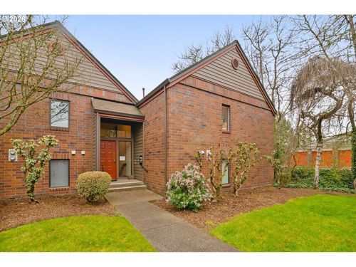 4-15695 Sw 114th Ct, Tigard, OR, 97224-3306 | Card Image