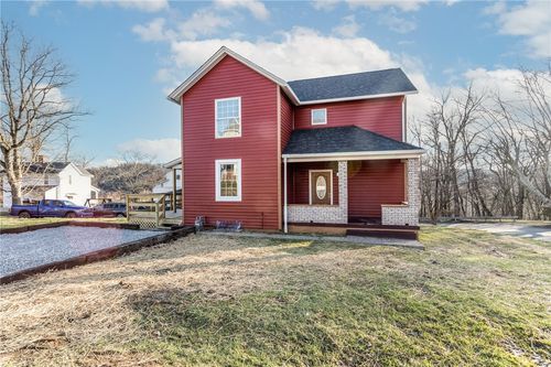 325 Laughlin St, Dawson, PA, 15428 | Card Image