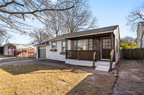 4711 Boston Ave, Tulsa, OK, 74105-4415 | Card Image