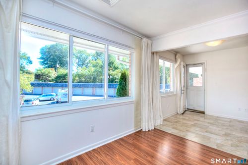 109-109 Southport Woods Dr, Southport, CT, 06890-1164 | Card Image